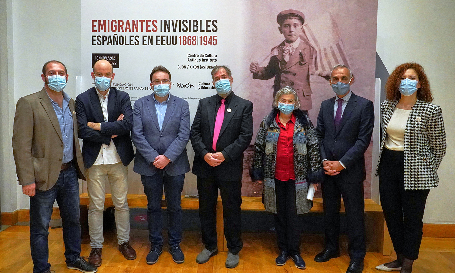 Inauguración institucional Emigrantes invisibles Gijón
